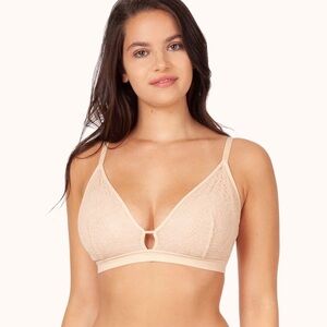 Lively • The Palm Lace Busty Bralette nude beige Toasted Almond wirefree D-DD